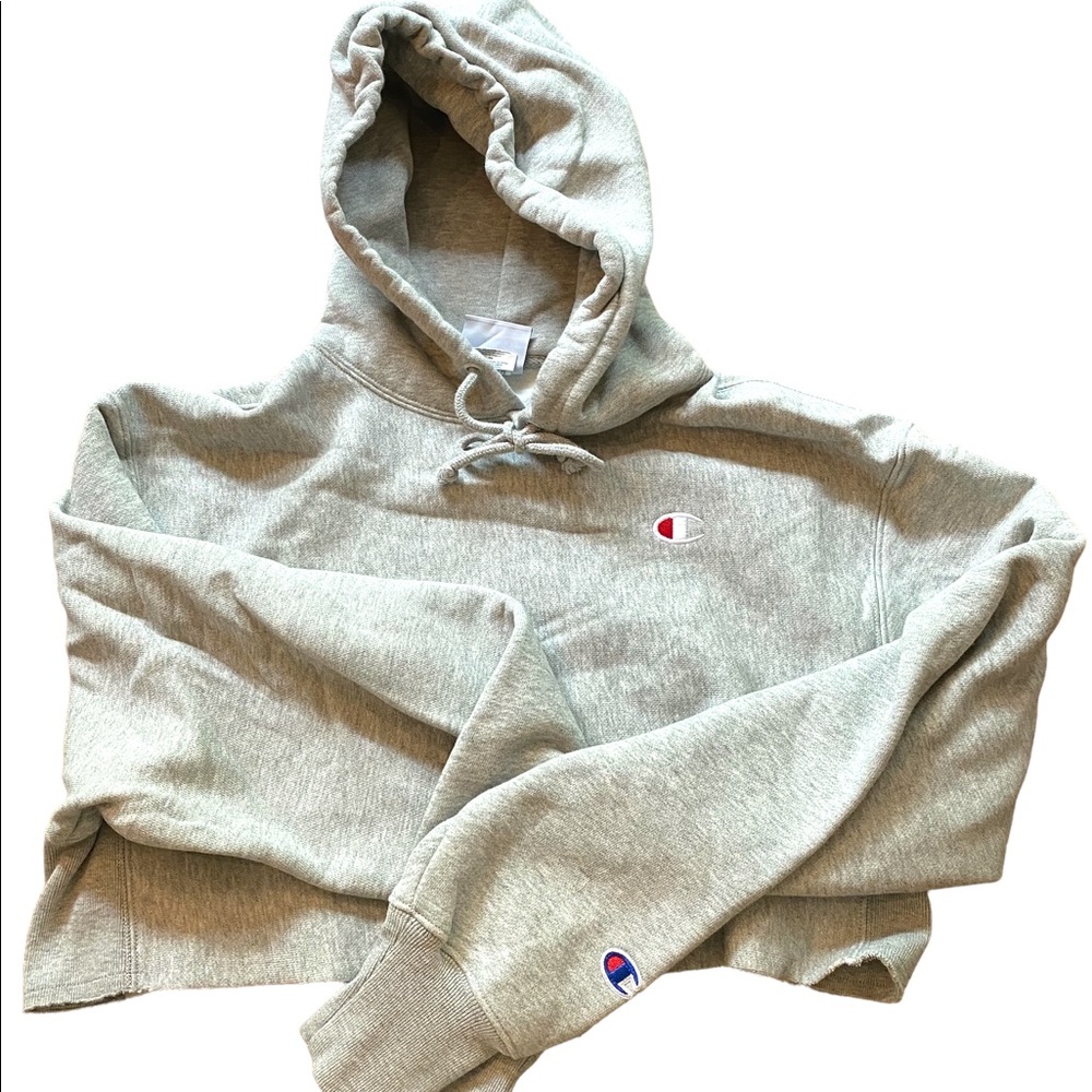 CHAMPION
Women's Reverse Weave Cropped Hoodie